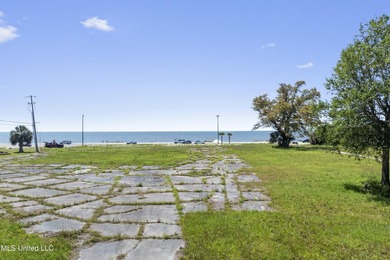 Great Beachfront property located in a high-density Zoning (T-6 - photo 21