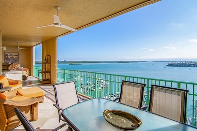 Elegant Waterfront Living at Pier 81, Marco Island Experience - photo 22
