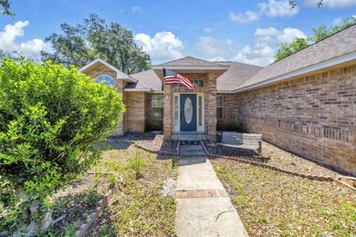 Under contract,Kick out clause in place! 4-bedroom, 2-bath - photo 6