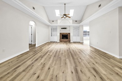 Under contract,Kick out clause in place! 4-bedroom, 2-bath - photo 8