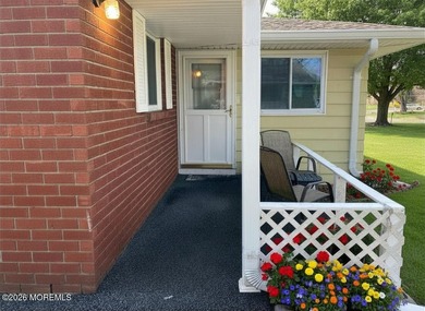 Cedar Glen West Co-Op 55+Charming 1 bed, 1 bath home in - photo 3