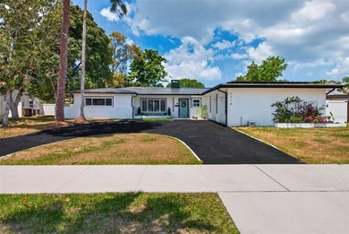One or more photo(s) has been virtually staged. WELCOME HOME!! - photo 3