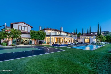 THE premier trophy estate with a prime location in the ultra - photo 2