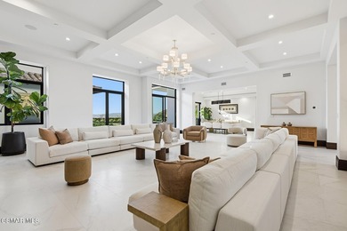 THE premier trophy estate with a prime location in the ultra - photo 8