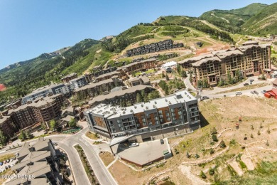 Silver Springs Lake Condo For Sale in Park City Utah