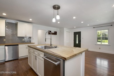 This one comes with the washer, dryer, dishwasher, refrigerator - photo 13