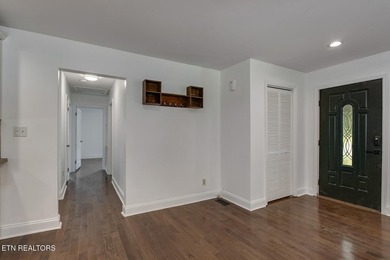 This one comes with the washer, dryer, dishwasher, refrigerator - photo 15