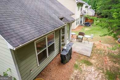 Fresh paint, move-in ready condition, and a low-maintenance - photo 17