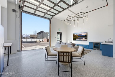 Unit 2 at Mountain View Commons showcases the highly