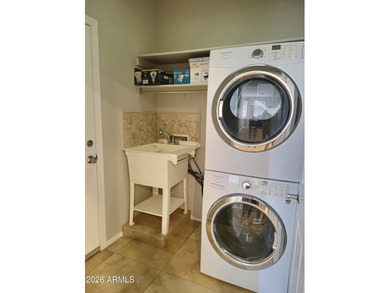 BEAUTIFUL 2BDRM + DEN SINGLE STORY HOME LOCATED IN THE PRESTIGE - photo 26