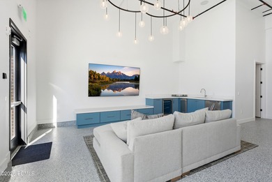 Unit 2 at Mountain View Commons showcases the highly