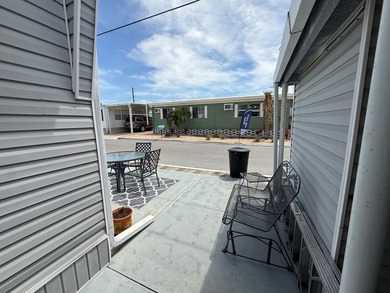 TURNKEY! LOT RENT ONLY 1060 a month, includes water, sewer - photo 31