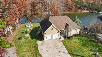 Lake Home For Sale in Mooresville, North Carolina