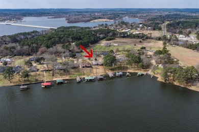 Lake Home For Sale in Frankston, Texas
