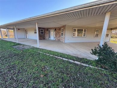 (private lake, pond, creek) Home For Sale in Prague Oklahoma