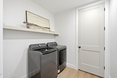 Unit 2 at Mountain View Commons showcases the highly