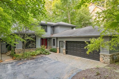 Elkhart Lake home/cottage of your dreams! This sought after lake - photo 7
