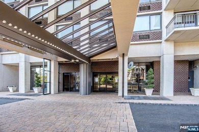 Discover the exceptional value of Residence 19J at River Ridge