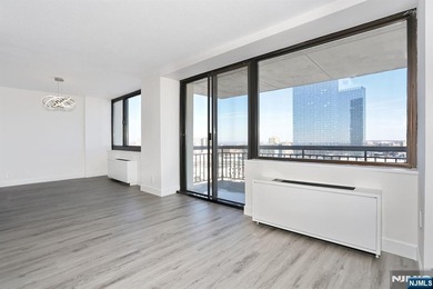 Discover the exceptional value of Residence 19J at River Ridge