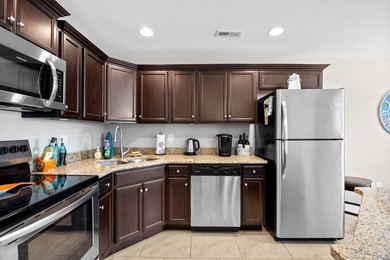 Welcome to this immaculate 2-bedroom, 2-bath TRUE townhome - photo 16