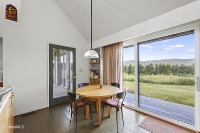 Uncommonly Superb View -- A Vermont Meadow Retreat Tucked - photo 20