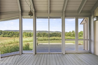 Uncommonly Superb View -- A Vermont Meadow Retreat Tucked - photo 21