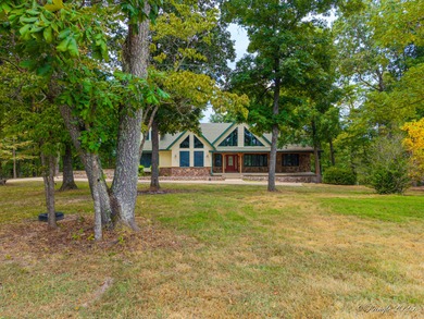 (private lake, pond, creek) Home For Sale in West Plains Missouri