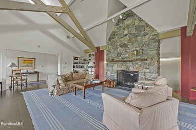 Uncommonly Superb View -- A Vermont Meadow Retreat Tucked - photo 24