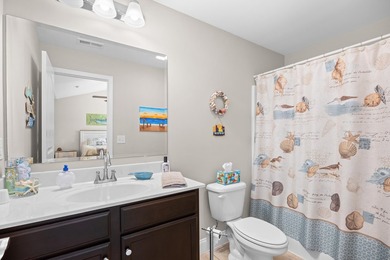 Welcome to this immaculate 2-bedroom, 2-bath TRUE townhome - photo 25