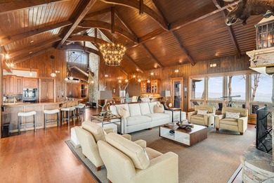 Windy Hill Lodge is an extraordinary mountain retreat set on 6.3 - photo 7