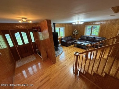This beautiful move in ready lakeview home sits on a private - photo 6