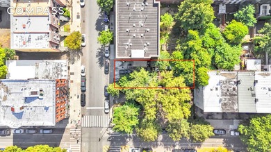 Vacant Lot for Development Lot Size: 3,000 SF Zoning: R7A with - photo 3