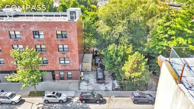 Vacant Lot for Development Lot Size: 3,000 SF Zoning: R7A with - photo 7
