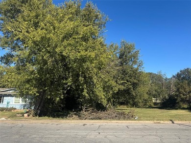 Lake Waco Lot For Sale in Waco Texas