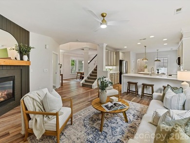 Welcome to this beautifully maintained 4-bedroom, 2.5-bath home - photo 5