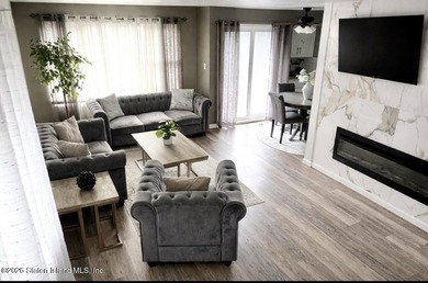 Excellent condition all redone last two years ! Kitchen - photo 7