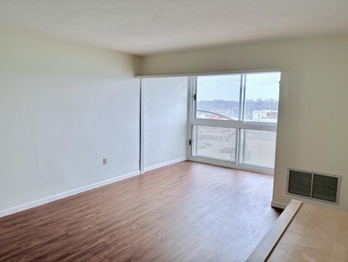 City living at its best in this 1-bedroom, 1-bath condominium