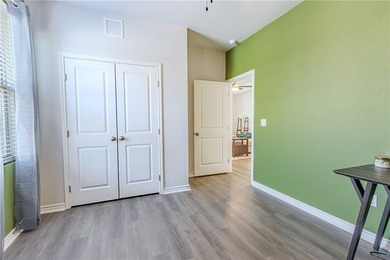Welcome to 2606 Vista Del Sol-this home truly has it all! - photo 21