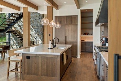 Peak Lakeside Luxury! Built by Malmquist Construction, this - photo 22