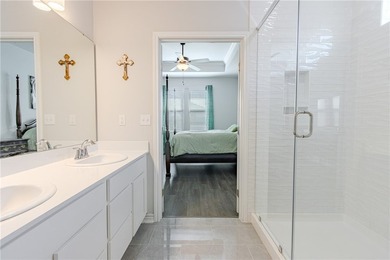 Welcome to 2606 Vista Del Sol-this home truly has it all! - photo 29