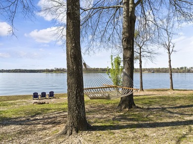 Welcome to this stunning waterfront lake house on Lake Bob - photo 38