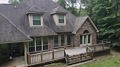 Stunning and versatile, this nearly 4,000 sq ft home offers the - photo 44