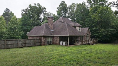 Stunning and versatile, this nearly 4,000 sq ft home offers the - photo 45