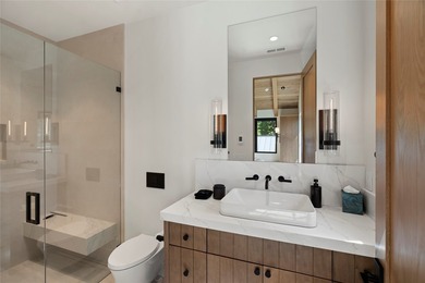 Peak Lakeside Luxury! Built by Malmquist Construction, this - photo 45
