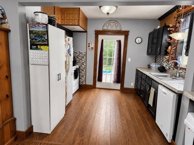Welcome to this inviting two-story home in Rice Lake! Offering 3 - photo 7