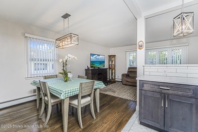Located on a beautiful tree lined street in the heart of Oakwood - photo 9