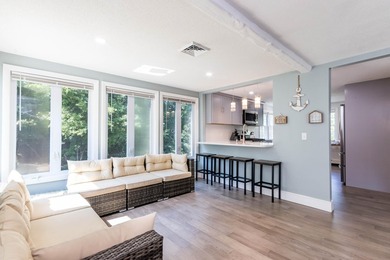 Renovated 2023 4 bedrooms/2 bath raised ranch with deed beach - photo 4