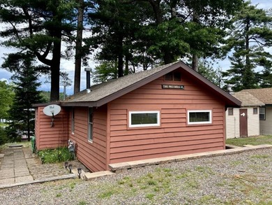 YEAR AROUND NATURAL GAS AND ELECTRIC SERVICE IS AVAILABLE. THIS - photo 7