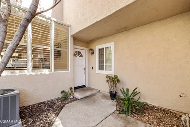 Welcome home to this beautiful Wood Ranch townhome offering 3 - photo 4