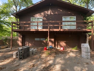 3 bed, 2 bath home offering 1,696 sq ft in Gun Barrel City - photo 4